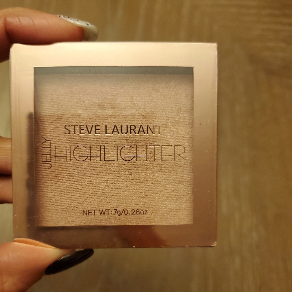 Steve laurant highlighter